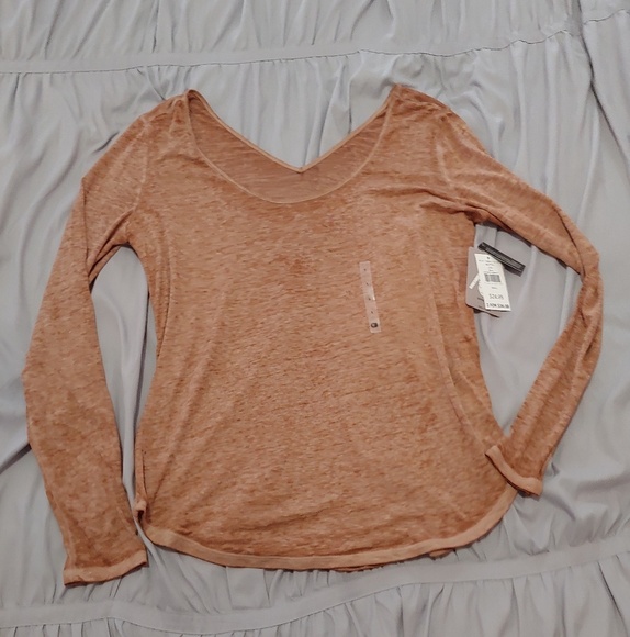 Buckle Bke Eased Brownish/tan scoop neck t-shirt - Picture 1 of 5